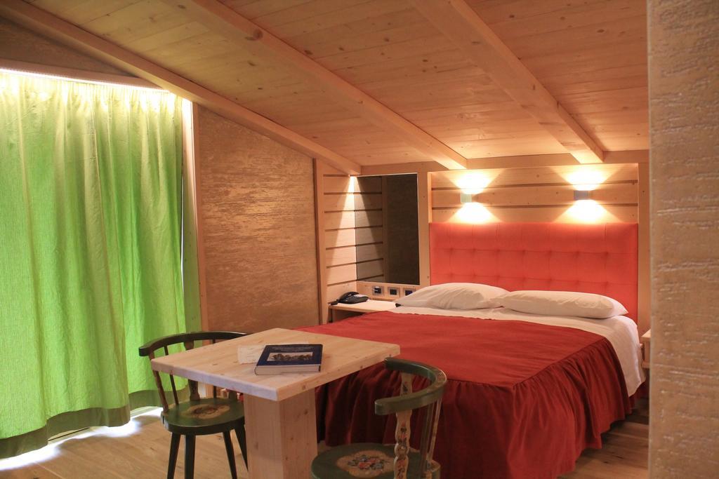 Albergo Chalet Lago Antorno Мизурина Экстерьер фото